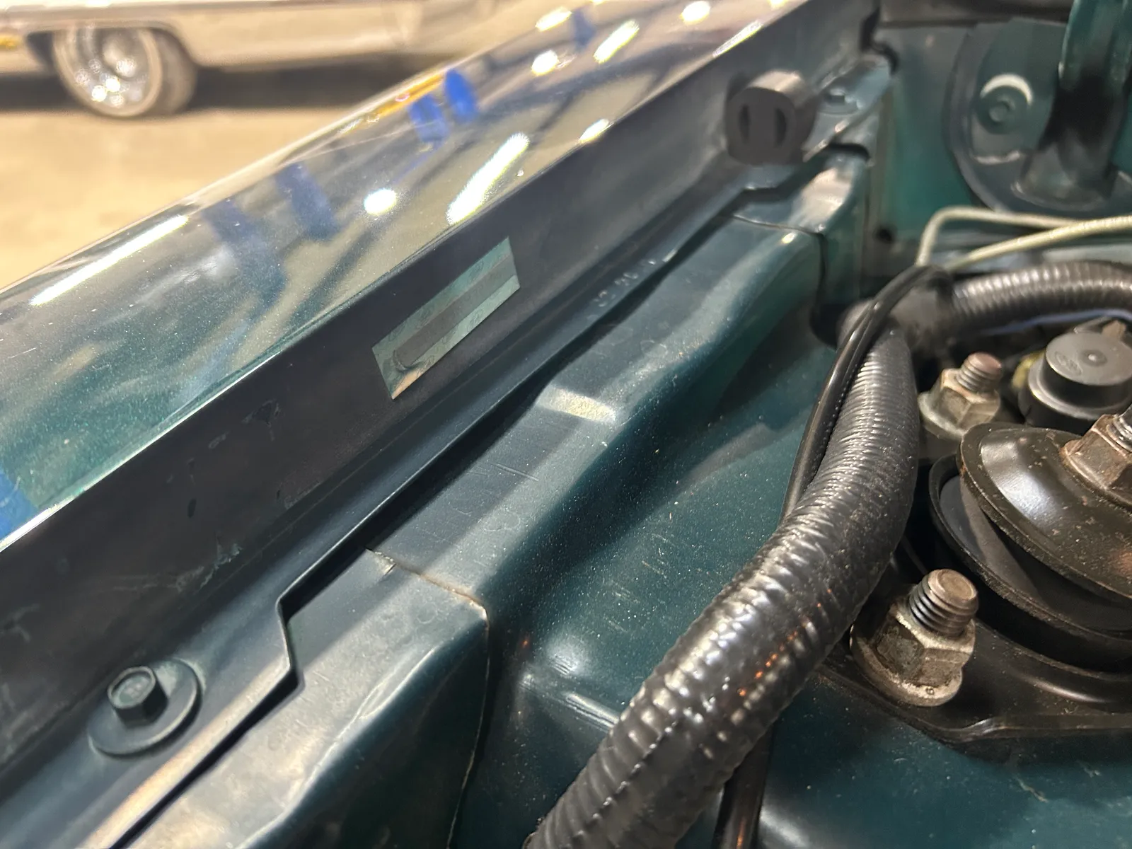 41_Numbers_ PS fender VIN tag.JPG